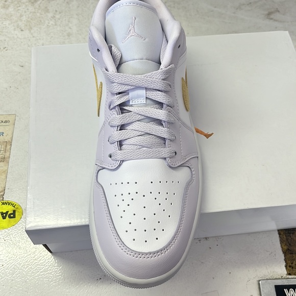 Jordan 1 Lows - Picture 3 of 7